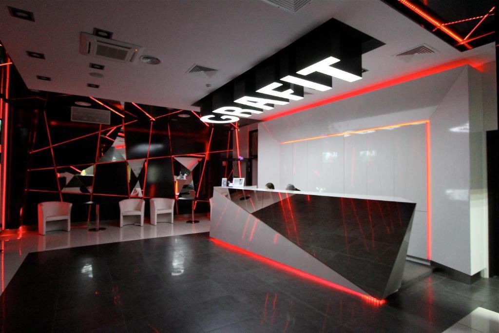 Kostomloty Pierwsze Hotel Grafit מראה חיצוני תמונה